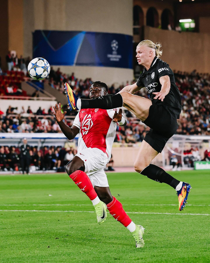 开云体育- 哈兰德爆冷击败利物浦,回归赛场引爆全场视频 