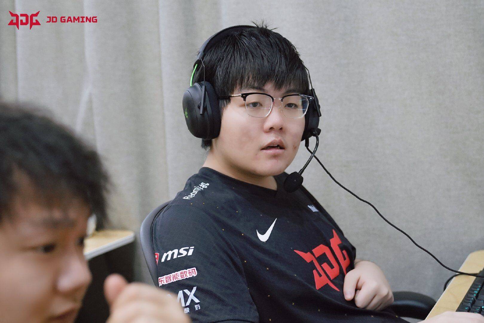 开云体育-包含Karsa在德国队比赛中赛事规则更新，挺进下一轮引发热议！的词条